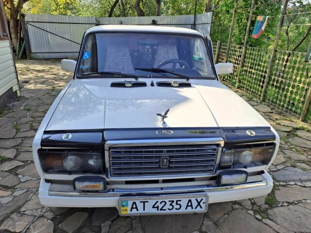 Желтый ВАЗ 2107, объемом двигателя 1.5 л и пробегом 70 тыс. км за 1200 $, фото 5 на Automoto.ua