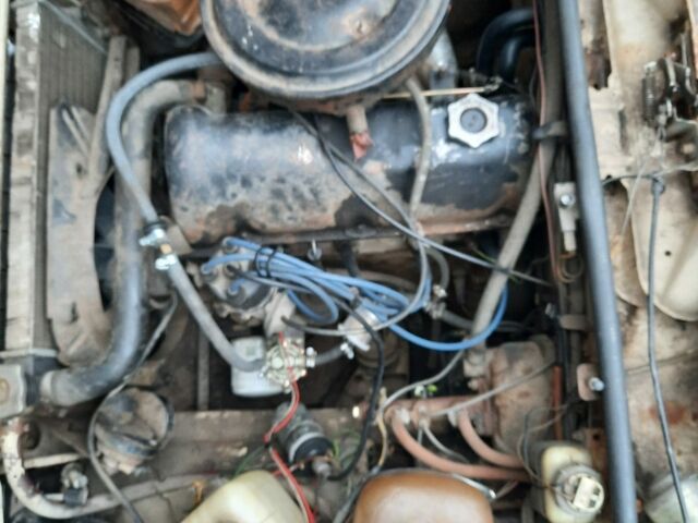 Желтый ВАЗ 2107, объемом двигателя 1.5 л и пробегом 120 тыс. км за 750 $, фото 6 на Automoto.ua