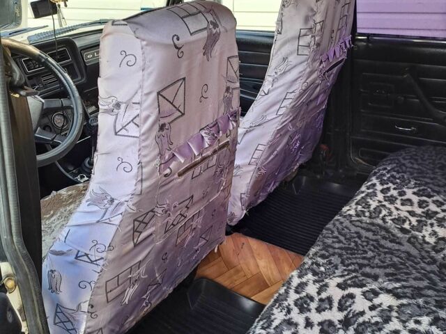 Желтый ВАЗ 2107, объемом двигателя 1.5 л и пробегом 70 тыс. км за 1200 $, фото 9 на Automoto.ua