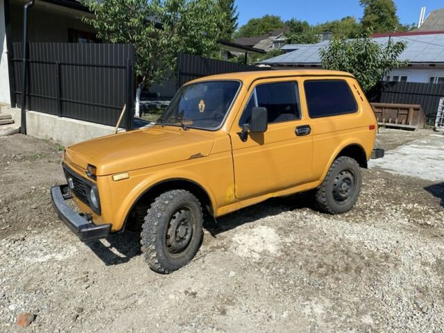 Желтый ВАЗ 2107, объемом двигателя 0 л и пробегом 300 тыс. км за 1000 $, фото 2 на Automoto.ua