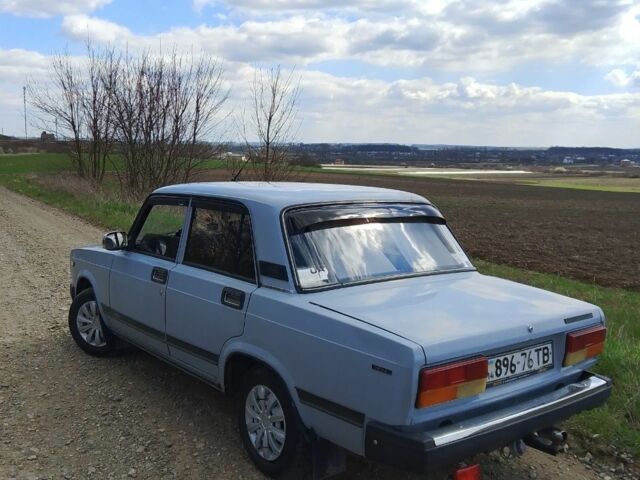 Серый ВАЗ 2107, объемом двигателя 0 л и пробегом 123 тыс. км за 1000 $, фото 1 на Automoto.ua