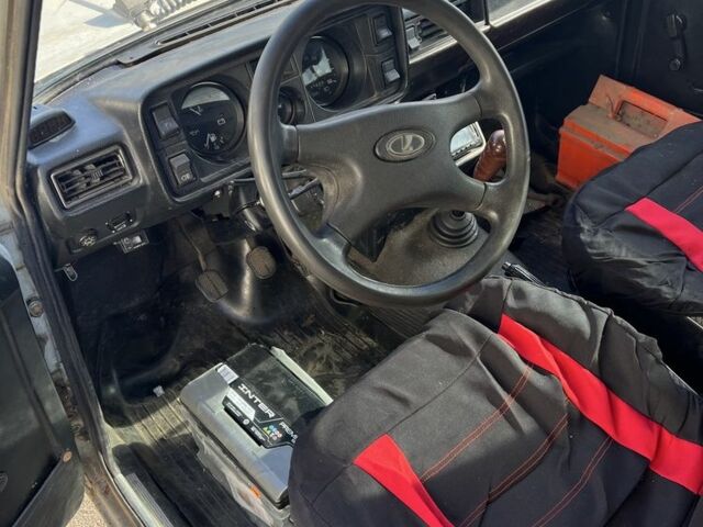 Серый ВАЗ 2107, объемом двигателя 0 л и пробегом 200 тыс. км за 237 $, фото 5 на Automoto.ua