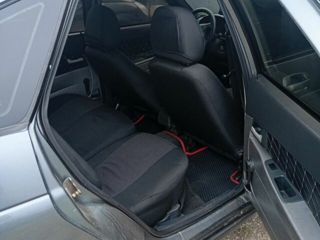 Серый ВАЗ 2107, объемом двигателя 1.6 л и пробегом 215 тыс. км за 2650 $, фото 2 на Automoto.ua