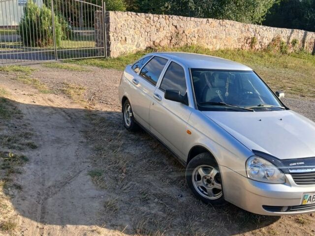 ВАЗ 2107 2008 у Гайсине на Automoto.ua Сірий ВАЗ 2107, об'ємом двигуна 1.6 л та пробігом 230 тис. км за 2050 $, фото 1 на Automoto.ua