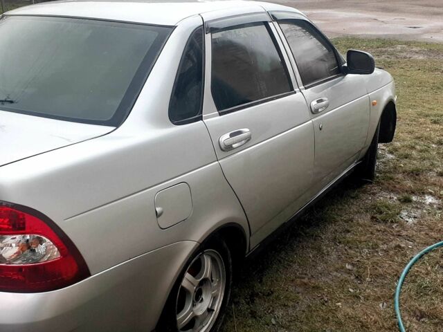 Серый ВАЗ 2107, объемом двигателя 0 л и пробегом 106 тыс. км за 2500 $, фото 2 на Automoto.ua