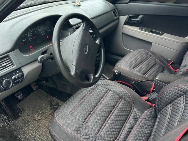 Серый ВАЗ 2107, объемом двигателя 2 л и пробегом 180 тыс. км за 1100 $, фото 7 на Automoto.ua