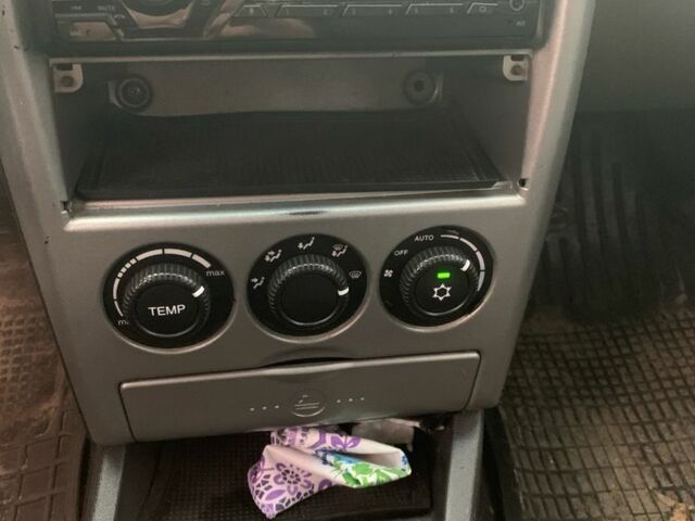 Серый ВАЗ 2107, объемом двигателя 1.6 л и пробегом 250 тыс. км за 1600 $, фото 10 на Automoto.ua