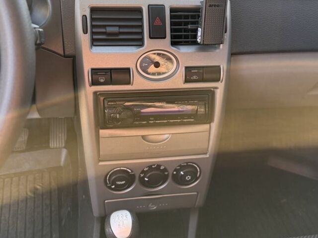 Сірий ВАЗ 2107, об'ємом двигуна 1.6 л та пробігом 40 тис. км за 4500 $, фото 7 на Automoto.ua