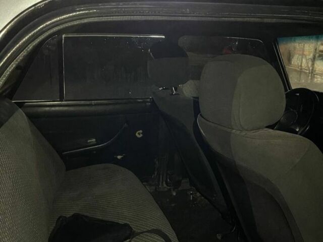 Сірий ВАЗ 2107, об'ємом двигуна 1.5 л та пробігом 3 тис. км за 900 $, фото 5 на Automoto.ua