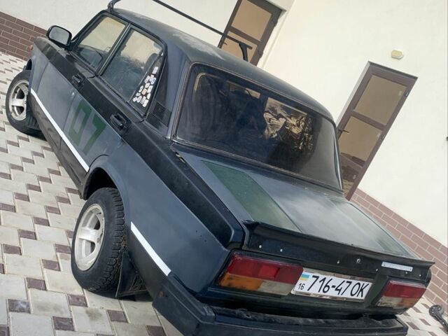 Серый ВАЗ 2107, объемом двигателя 1.6 л и пробегом 200 тыс. км за 642 $, фото 3 на Automoto.ua