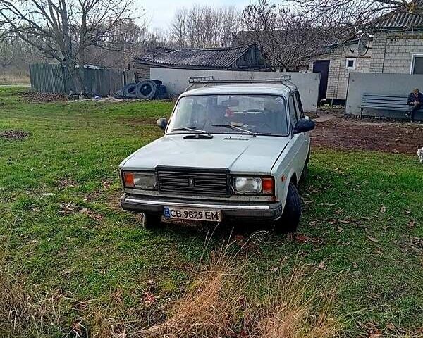 Серый ВАЗ 2107, объемом двигателя 1.5 л и пробегом 163 тыс. км за 600 $, фото 1 на Automoto.ua