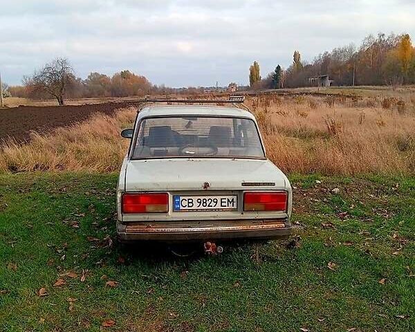 Серый ВАЗ 2107, объемом двигателя 1.5 л и пробегом 163 тыс. км за 600 $, фото 3 на Automoto.ua