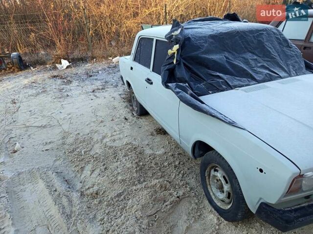 Серый ВАЗ 2107, объемом двигателя 1.45 л и пробегом 40 тыс. км за 1300 $, фото 2 на Automoto.ua