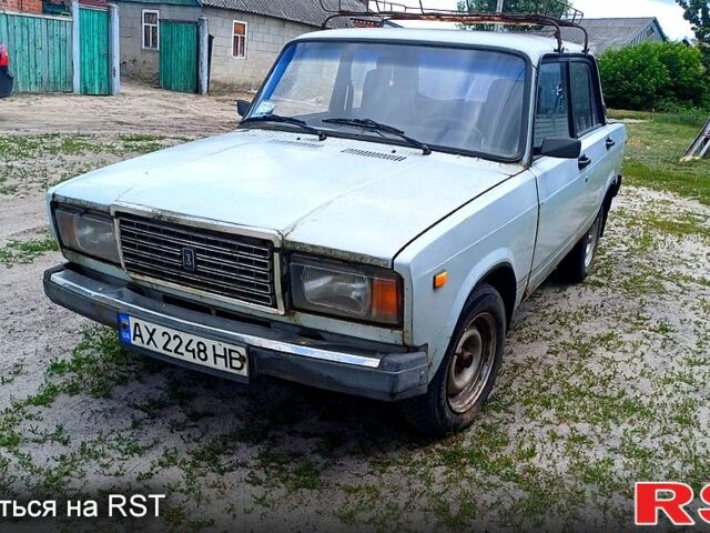 Серый ВАЗ 2107, объемом двигателя 1.5 л и пробегом 270 тыс. км за 650 $, фото 1 на Automoto.ua