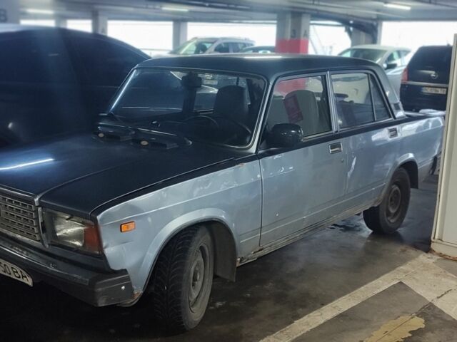 Сірий ВАЗ 2107, об'ємом двигуна 1.5 л та пробігом 90 тис. км за 591 $, фото 1 на Automoto.ua