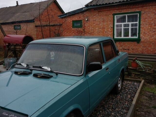 Серый ВАЗ 2107, объемом двигателя 1.5 л и пробегом 1000 тыс. км за 1400 $, фото 2 на Automoto.ua