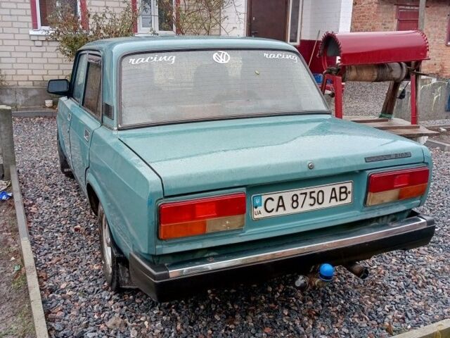 Серый ВАЗ 2107, объемом двигателя 1.5 л и пробегом 1000 тыс. км за 1400 $, фото 3 на Automoto.ua