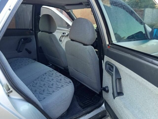 ВАЗ 2107 2005 в Павлограде на Automoto.ua Серый ВАЗ 2107, объемом двигателя 1.5 л и пробегом 90 тыс. км за 1918 $, фото 6 на Automoto.ua