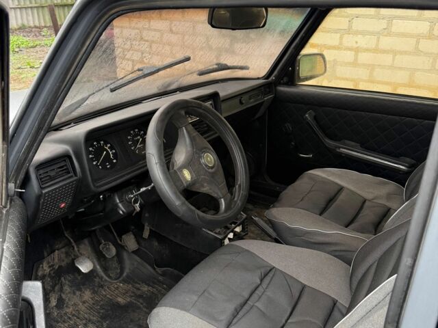 Серый ВАЗ 2107, объемом двигателя 1.5 л и пробегом 3 тыс. км за 1183 $, фото 2 на Automoto.ua