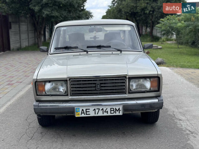 Сірий ВАЗ 2107, об'ємом двигуна 1.45 л та пробігом 126 тис. км за 2120 $, фото 4 на Automoto.ua