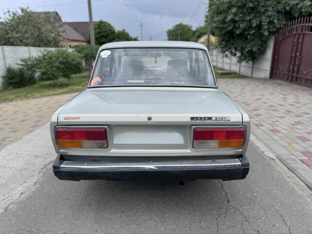 Сірий ВАЗ 2107, об'ємом двигуна 1.45 л та пробігом 126 тис. км за 2130 $, фото 5 на Automoto.ua