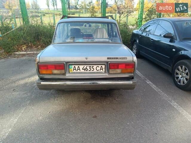 Серый ВАЗ 2107, объемом двигателя 1.6 л и пробегом 100 тыс. км за 1000 $, фото 3 на Automoto.ua