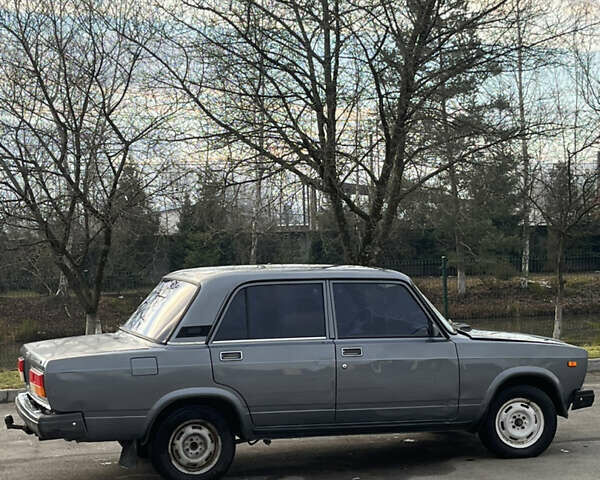 Серый ВАЗ 2107, объемом двигателя 1.5 л и пробегом 80 тыс. км за 1199 $, фото 19 на Automoto.ua