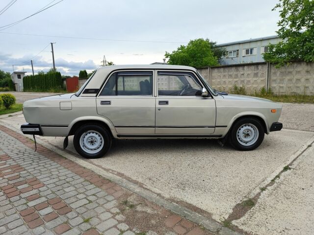 Серый ВАЗ 2107, объемом двигателя 0 л и пробегом 119 тыс. км за 1100 $, фото 1 на Automoto.ua