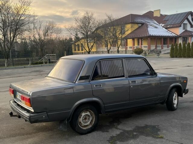 Серый ВАЗ 2107, объемом двигателя 1.5 л и пробегом 76 тыс. км за 1199 $, фото 4 на Automoto.ua