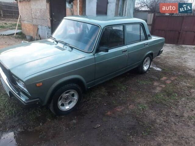 Серый ВАЗ 2107, объемом двигателя 1.5 л и пробегом 111 тыс. км за 1600 $, фото 1 на Automoto.ua