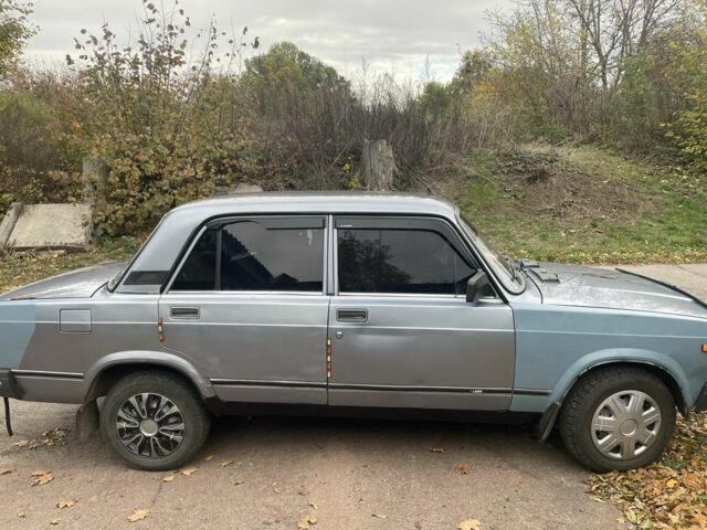 Серый ВАЗ 2107, объемом двигателя 0 л и пробегом 40 тыс. км за 912 $, фото 2 на Automoto.ua