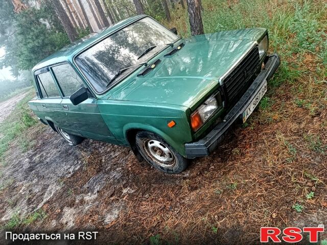 Серый ВАЗ 2107, объемом двигателя 1.5 л и пробегом 0 тыс. км за 680 $, фото 4 на Automoto.ua