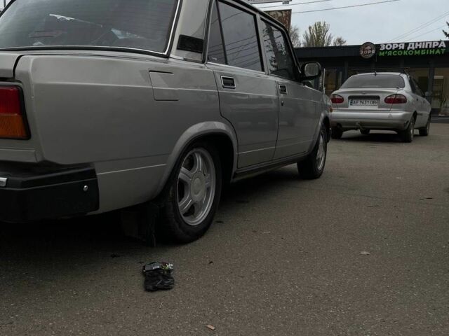 Серый ВАЗ 2107, объемом двигателя 1.7 л и пробегом 168 тыс. км за 1650 $, фото 1 на Automoto.ua