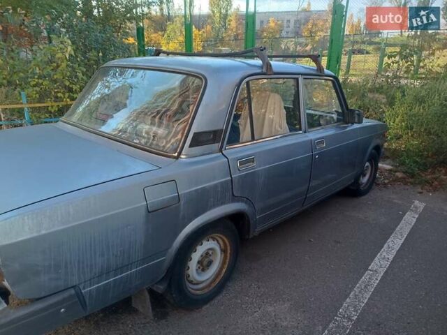 Серый ВАЗ 2107, объемом двигателя 1.6 л и пробегом 100 тыс. км за 1000 $, фото 2 на Automoto.ua