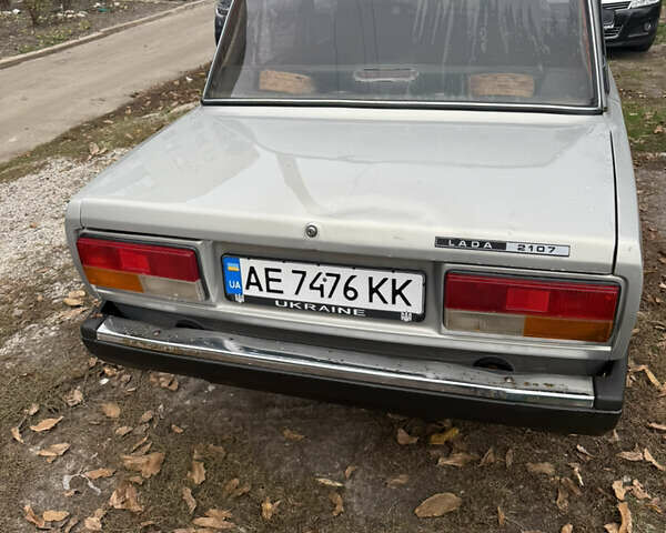 Серый ВАЗ 2107, объемом двигателя 1.45 л и пробегом 126 тыс. км за 1500 $, фото 3 на Automoto.ua