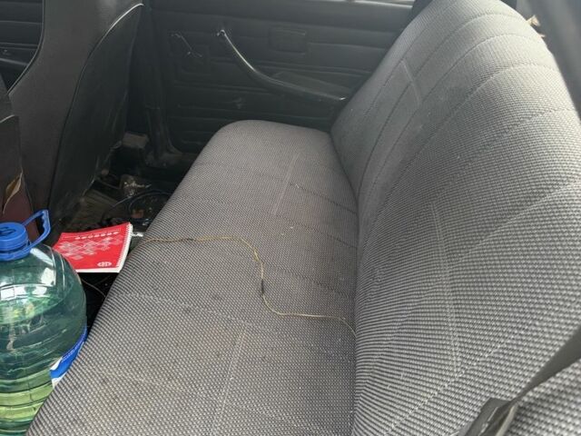 Серый ВАЗ 2107, объемом двигателя 1.5 л и пробегом 126 тыс. км за 1500 $, фото 5 на Automoto.ua