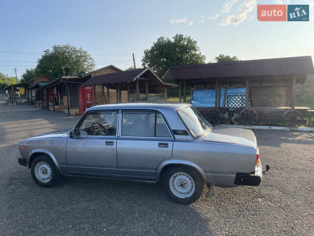 Сірий ВАЗ 2107, об'ємом двигуна 0 л та пробігом 158 тис. км за 1850 $, фото 2 на Automoto.ua