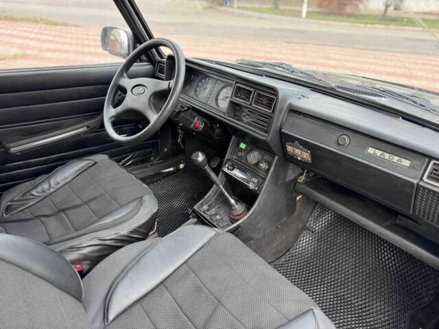 Серый ВАЗ 2107, объемом двигателя 1.5 л и пробегом 157 тыс. км за 1200 $, фото 9 на Automoto.ua