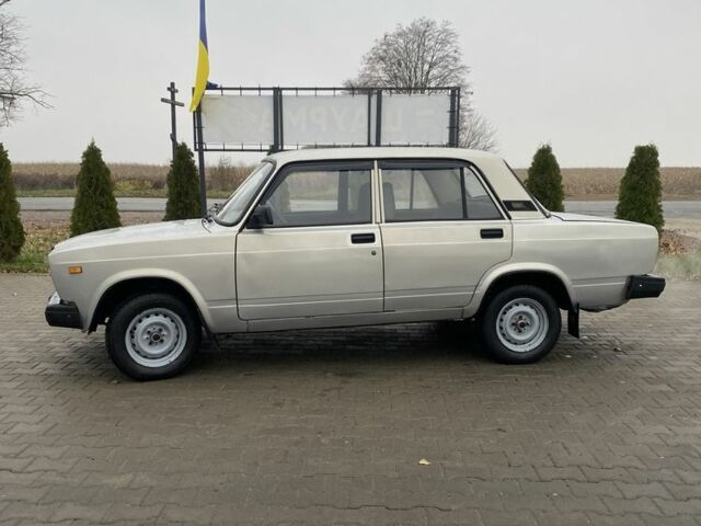 Серый ВАЗ 2107, объемом двигателя 1.5 л и пробегом 330 тыс. км за 1800 $, фото 3 на Automoto.ua