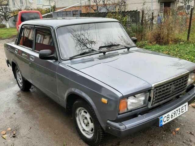 Серый ВАЗ 2107, объемом двигателя 1.5 л и пробегом 64 тыс. км за 1350 $, фото 2 на Automoto.ua
