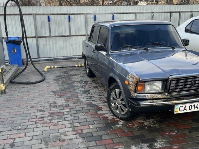 Сірий ВАЗ 2107, об'ємом двигуна 1.5 л та пробігом 88 тис. км за 1000 $, фото 5 на Automoto.ua