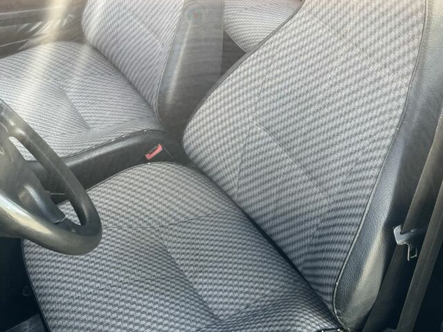 Сірий ВАЗ 2107, об'ємом двигуна 1.5 л та пробігом 82 тис. км за 1350 $, фото 18 на Automoto.ua