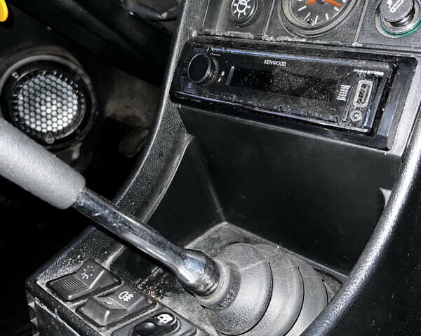 Сірий ВАЗ 2107, об'ємом двигуна 1.6 л та пробігом 37 тис. км за 3500 $, фото 13 на Automoto.ua