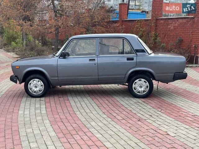 Сірий ВАЗ 2107, об'ємом двигуна 1.6 л та пробігом 155 тис. км за 1200 $, фото 4 на Automoto.ua