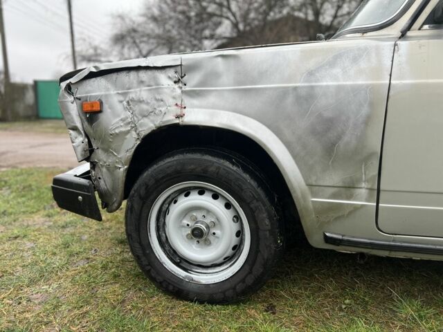 Сірий ВАЗ 2107, об'ємом двигуна 1.5 л та пробігом 113 тис. км за 800 $, фото 4 на Automoto.ua