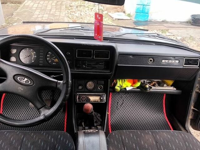 Серый ВАЗ 2107, объемом двигателя 1.5 л и пробегом 0 тыс. км за 2000 $, фото 1 на Automoto.ua