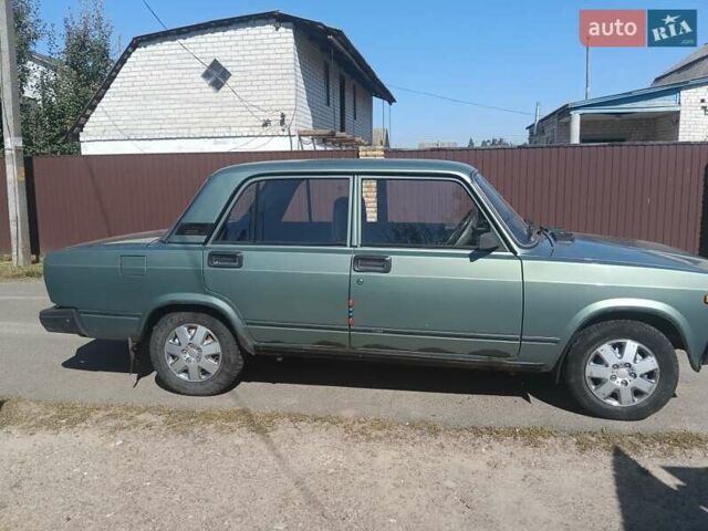 Серый ВАЗ 2107, объемом двигателя 1.5 л и пробегом 50 тыс. км за 2428 $, фото 1 на Automoto.ua