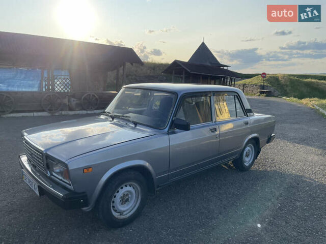 Сірий ВАЗ 2107, об'ємом двигуна 0 л та пробігом 158 тис. км за 1850 $, фото 3 на Automoto.ua