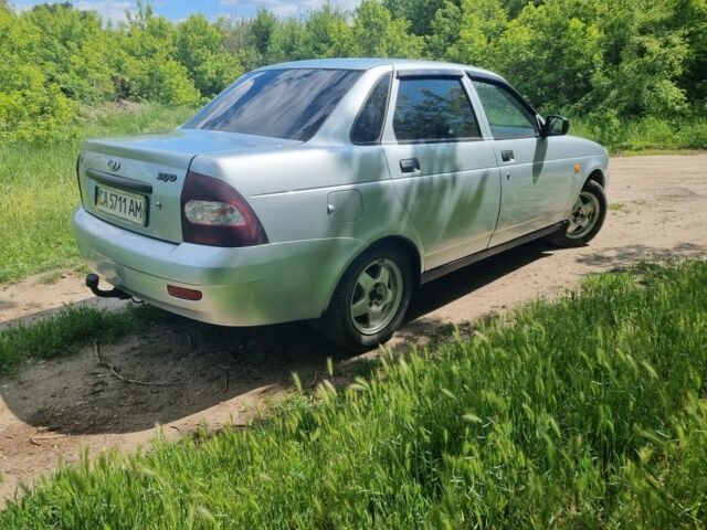Серый ВАЗ 2107, объемом двигателя 1.6 л и пробегом 175 тыс. км за 2600 $, фото 4 на Automoto.ua