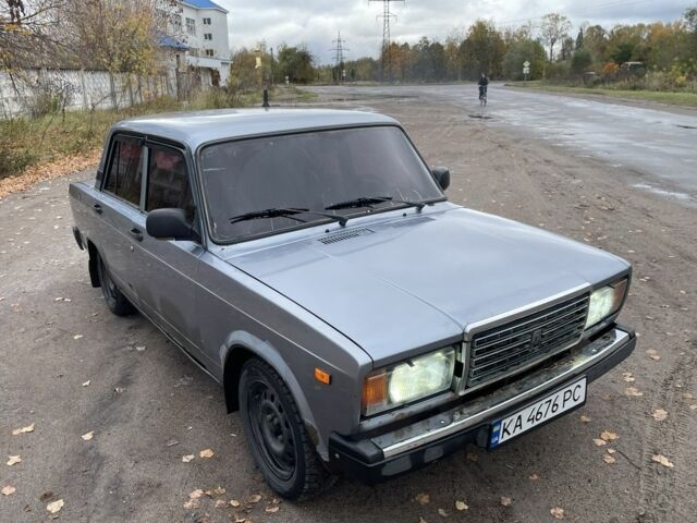 Серый ВАЗ 2107, объемом двигателя 1.5 л и пробегом 138 тыс. км за 1350 $, фото 2 на Automoto.ua
